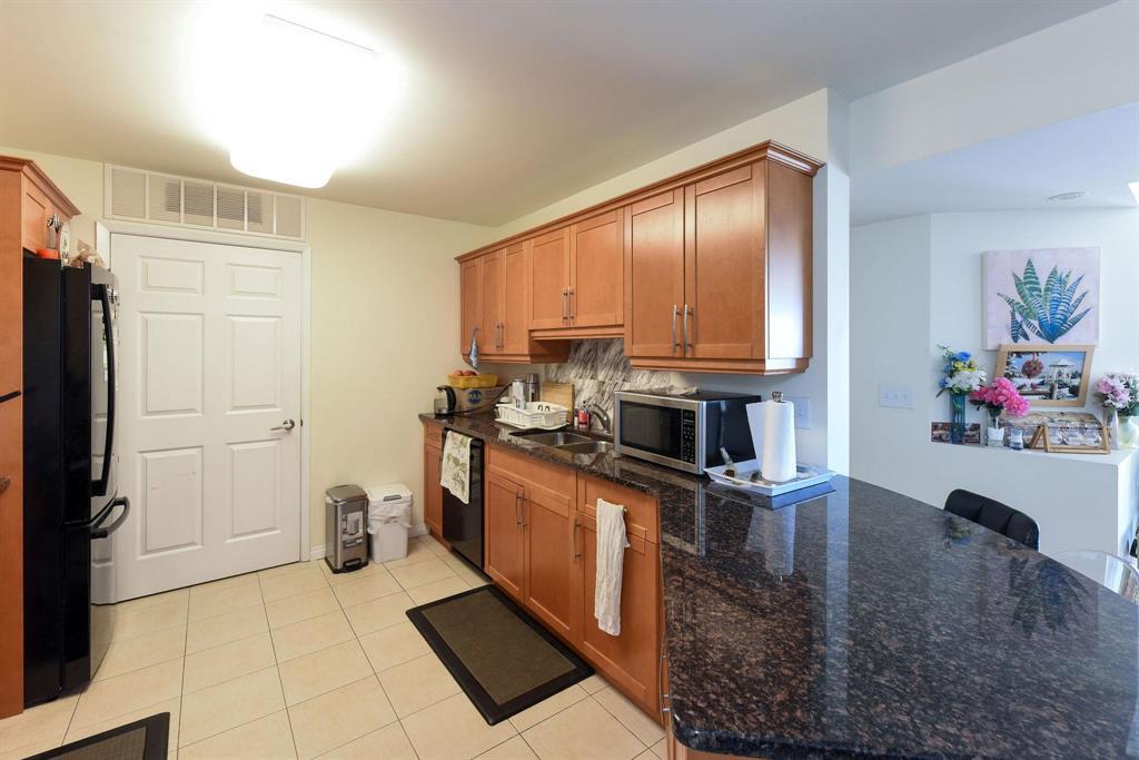 835 Adsum Drive, Winnipeg, Manitoba, R2R0P4, Winnipeg, Manitoba — photo 4 of 5
