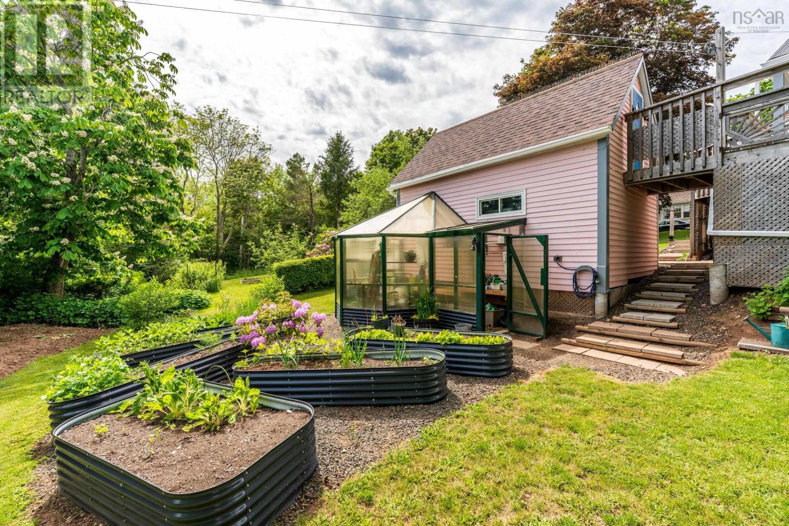 26 Garden Street - 45