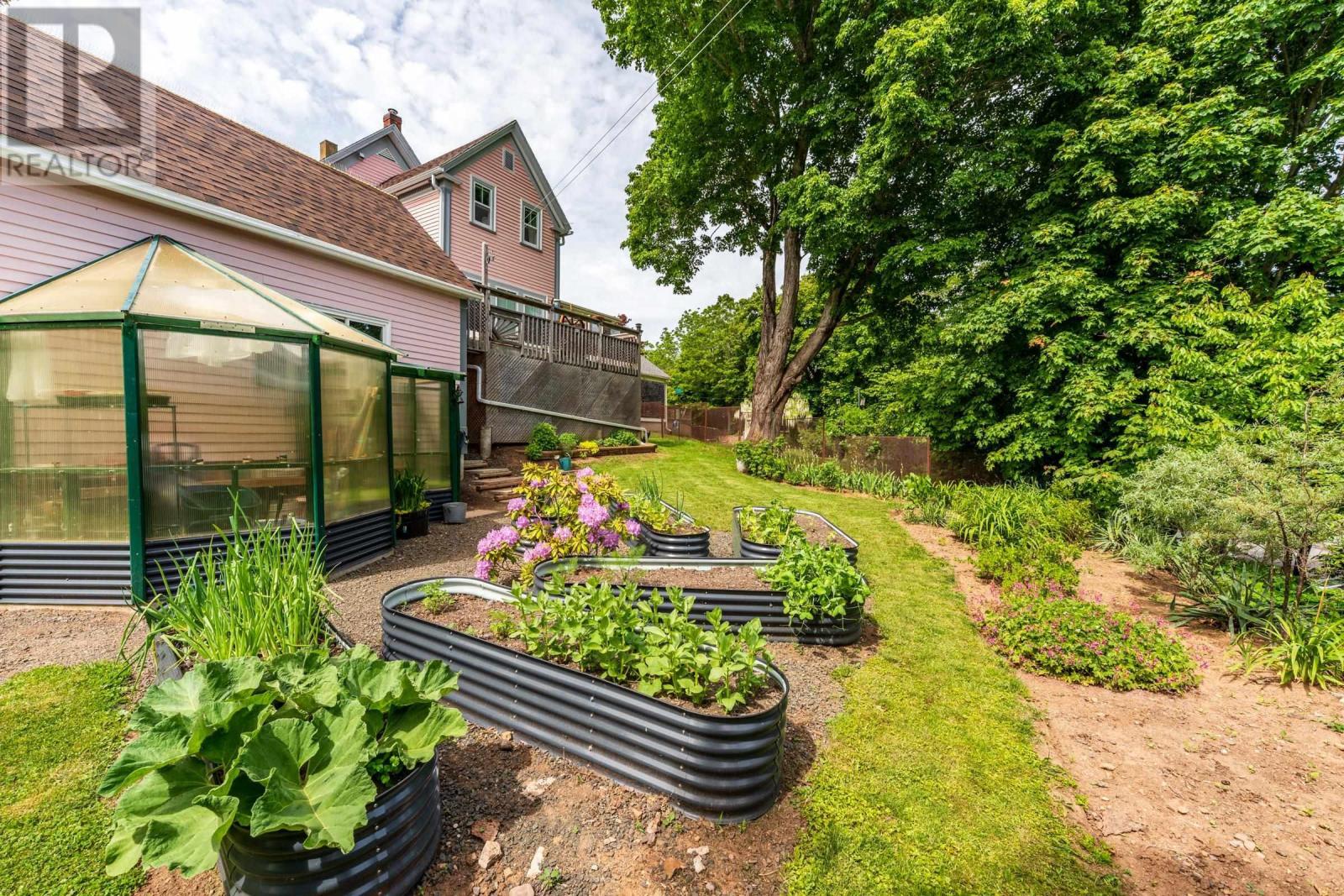 26 Garden Street - 46