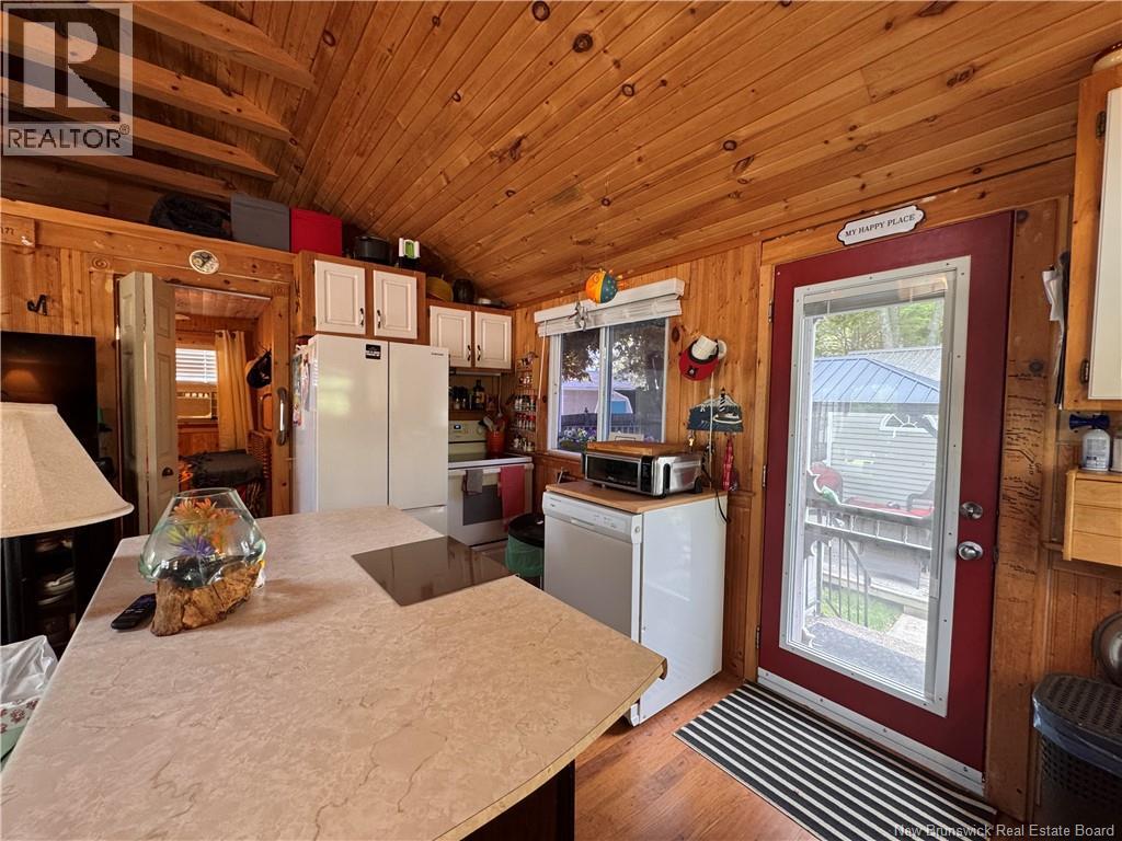 114 Irwin's Point Road - Image 8