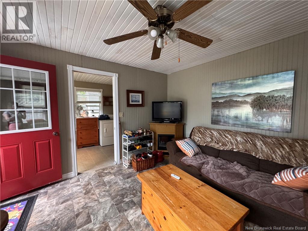 114 Irwin's Point Road - 27