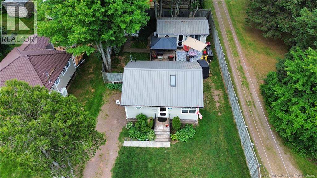 114 Irwin's Point Road - 2