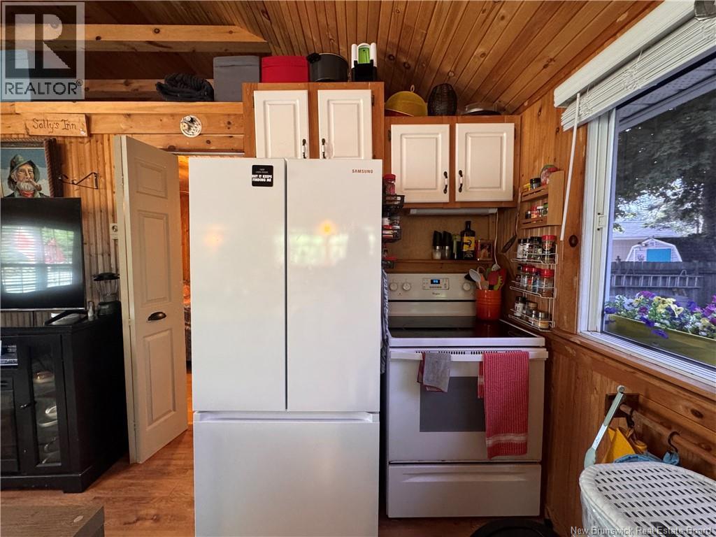 114 Irwin's Point Road - 12
