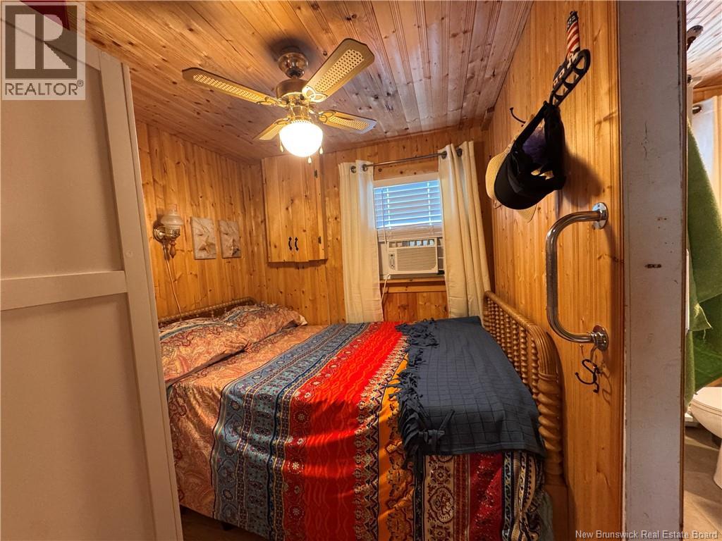 114 Irwin's Point Road - Image 14
