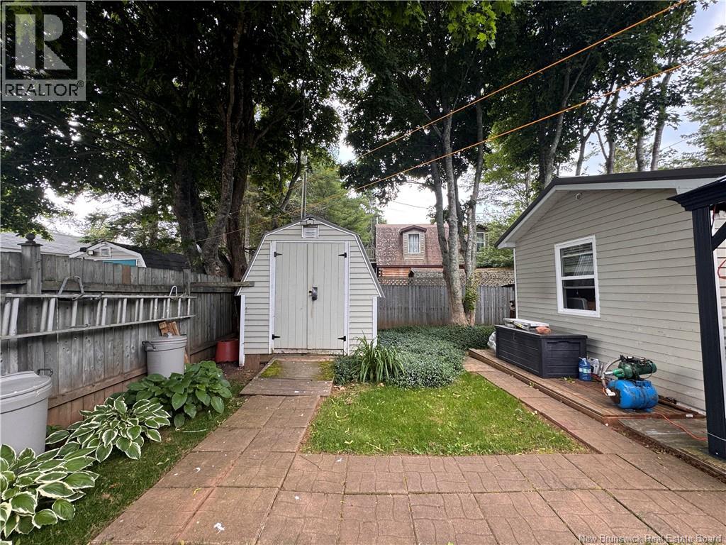 114 Irwin's Point Road - 37