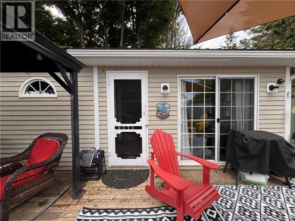 114 Irwin's Point Road - 24
