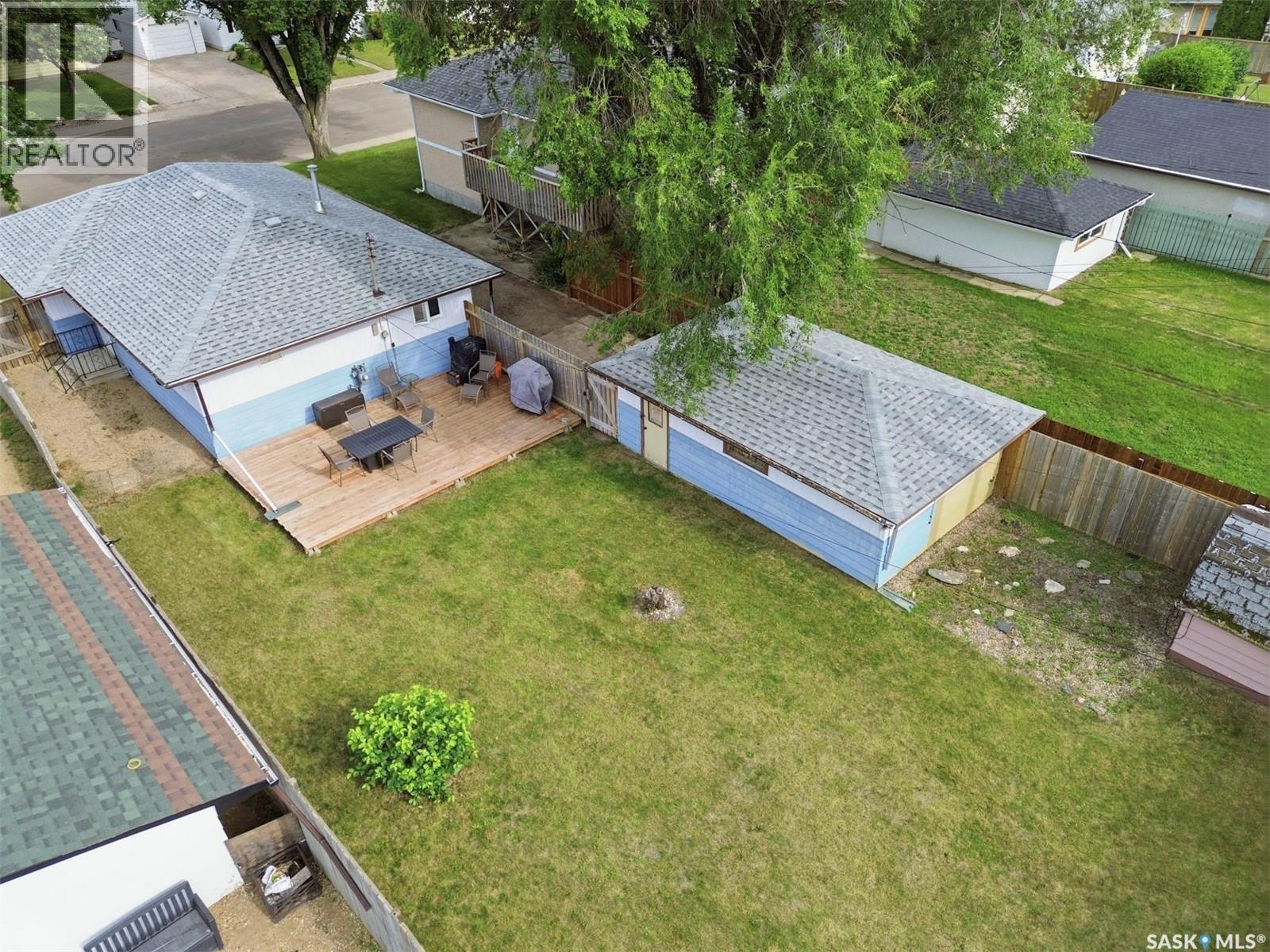 917 S AVENUE N - Image 35