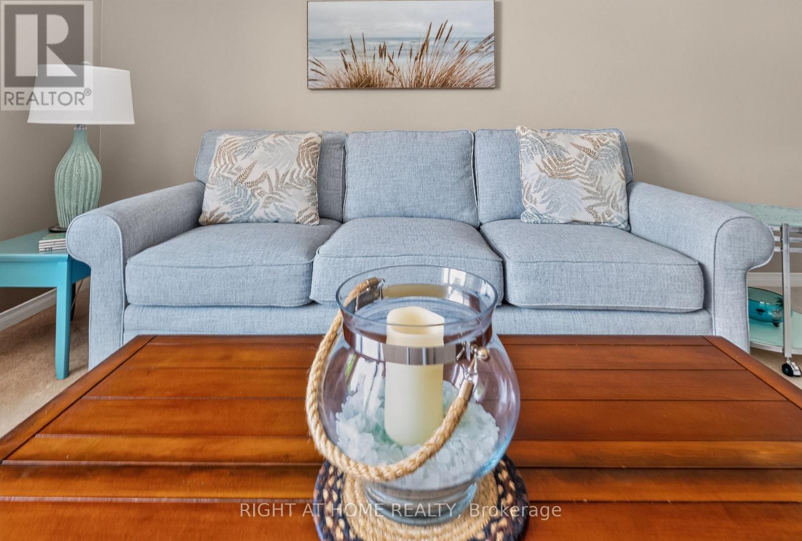 27 DYER STREET - 14