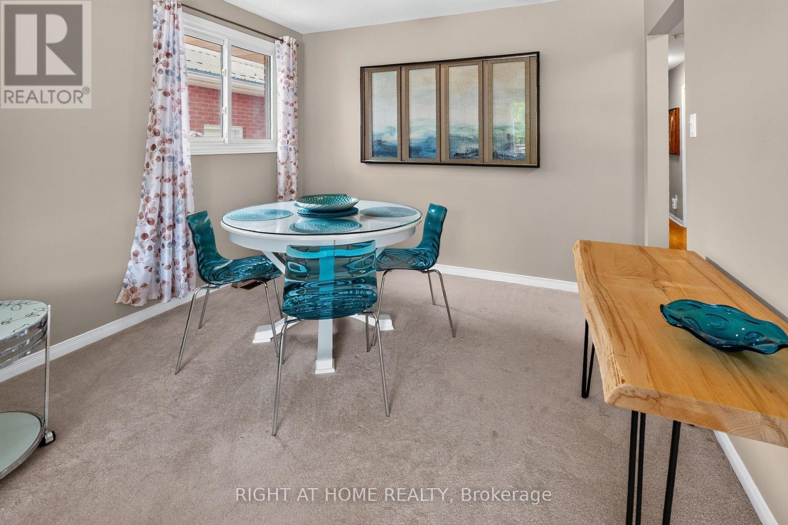 27 DYER STREET - 13