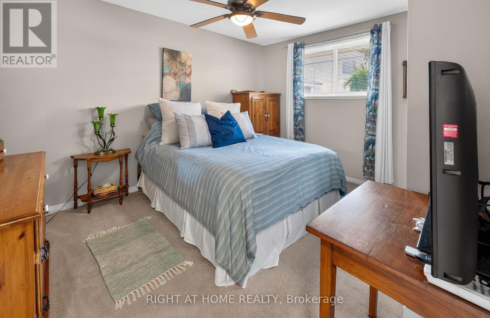 27 DYER STREET - 20