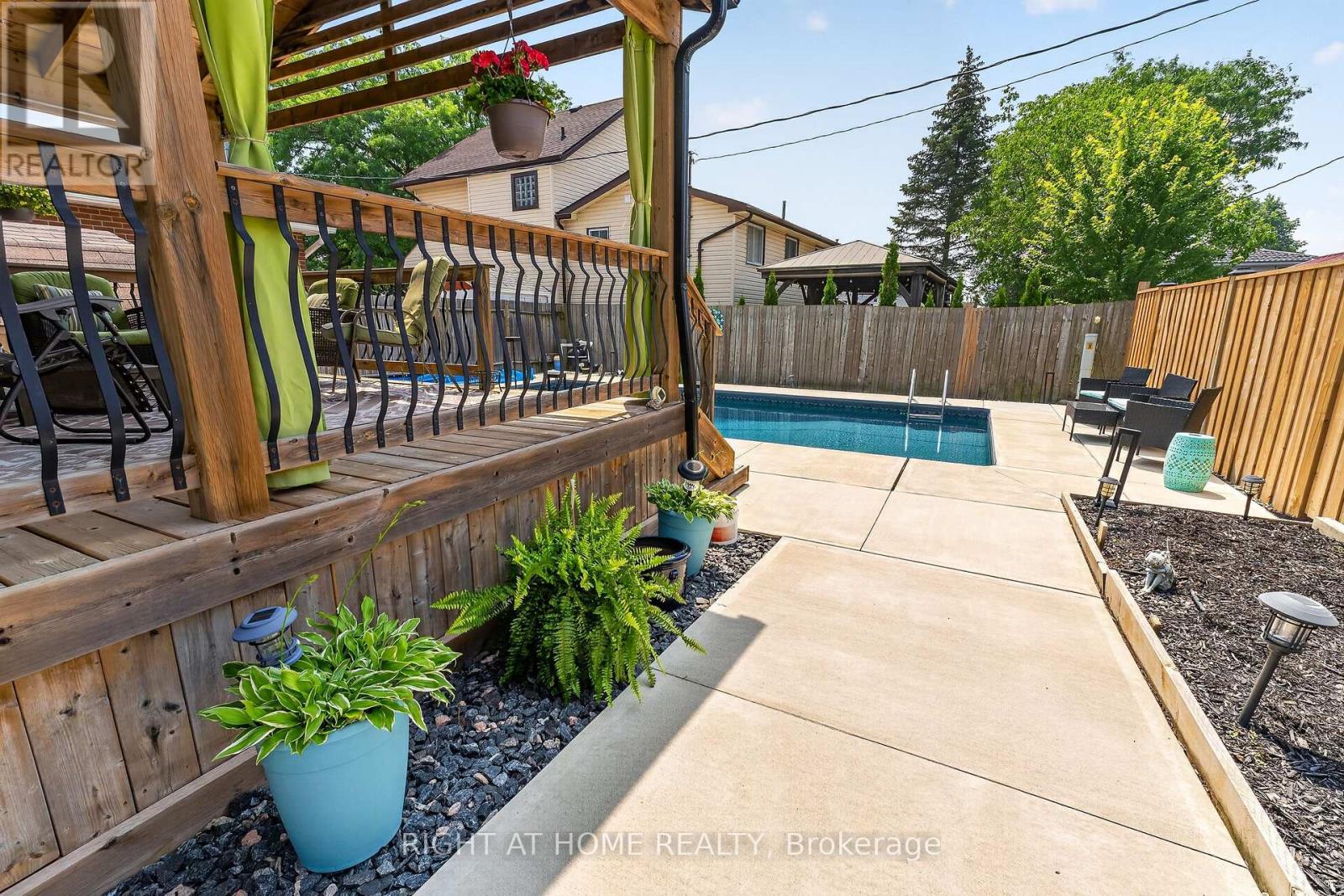 27 DYER STREET - 38