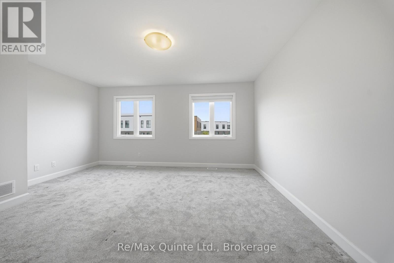 1418 TULIP DRIVE - 32
