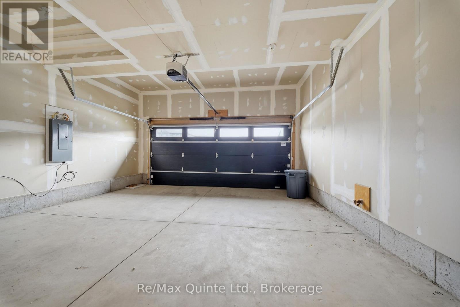 1418 TULIP DRIVE - 36