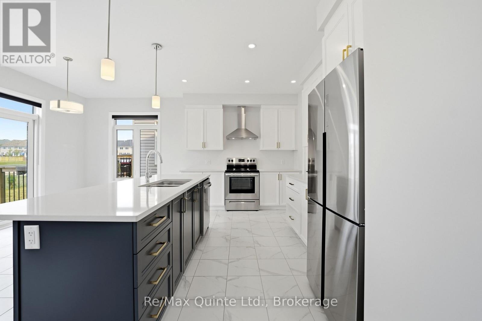 1418 TULIP DRIVE - 9