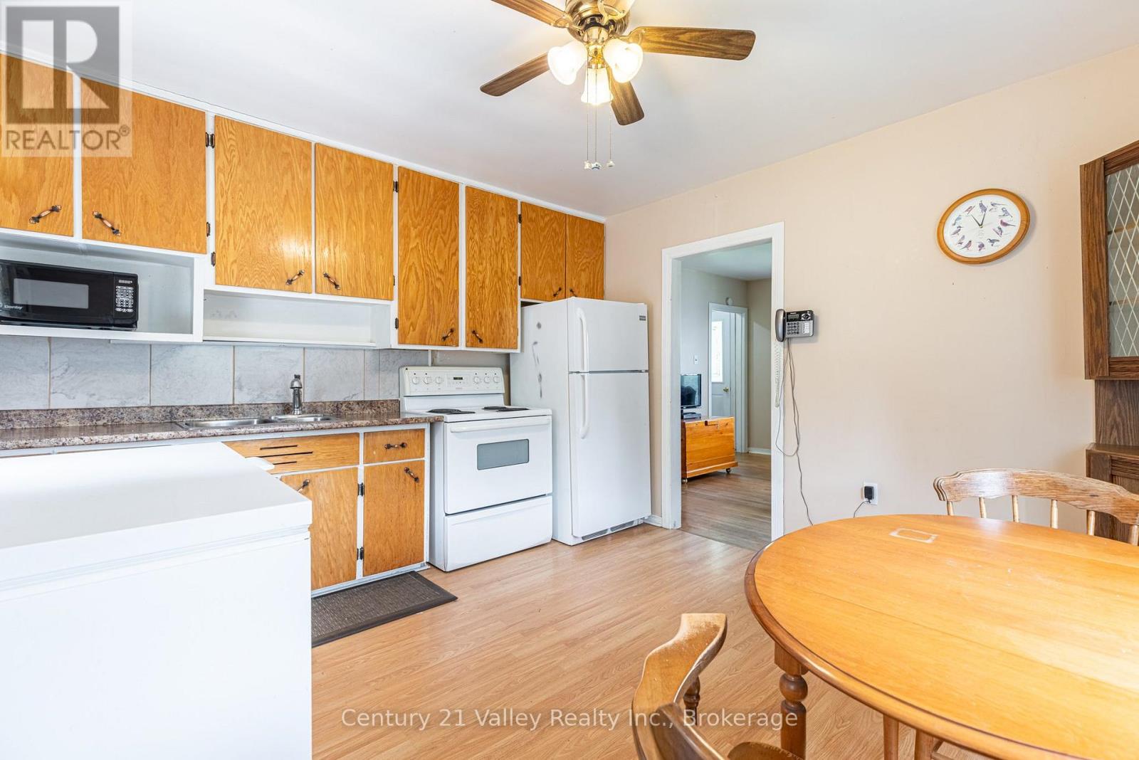 34 SEBASTOPOL DRIVE - 12