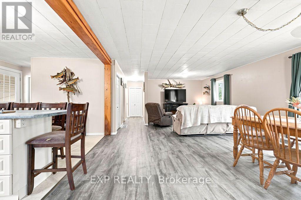 557 PINE STREET - 23