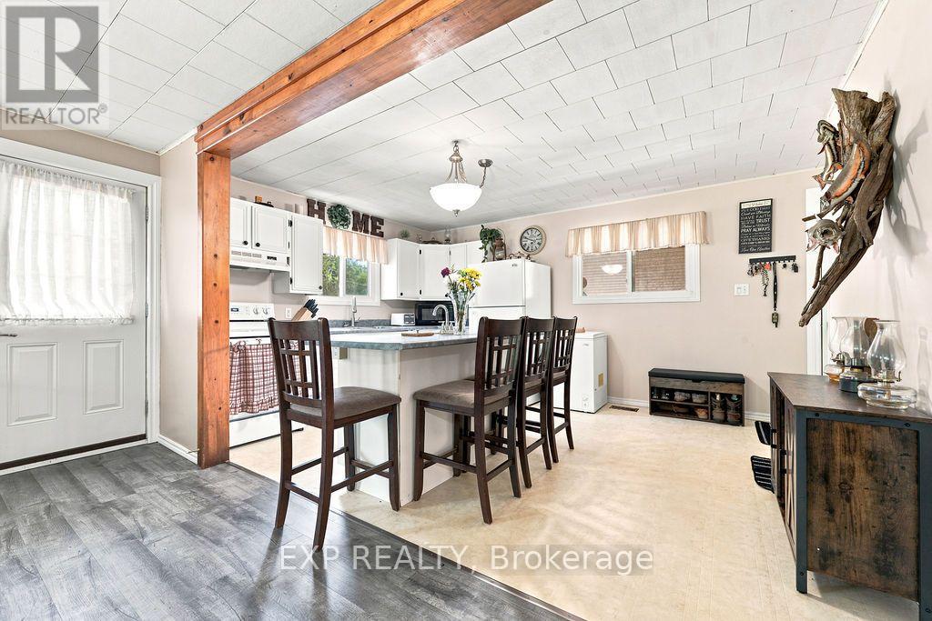 557 PINE STREET - Image 31