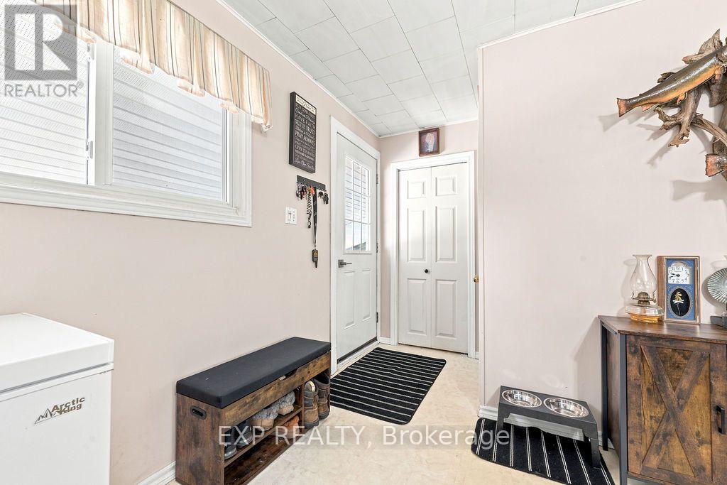 557 PINE STREET - Image 38