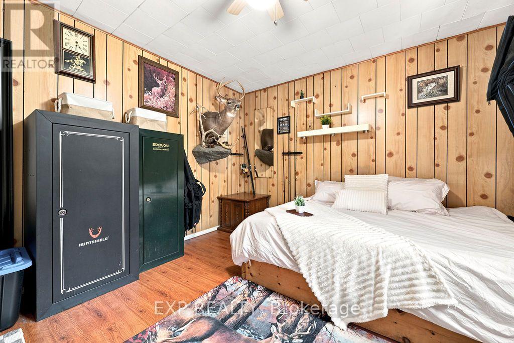 557 PINE STREET - Image 40