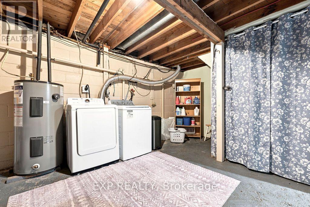 557 PINE STREET - Image 47