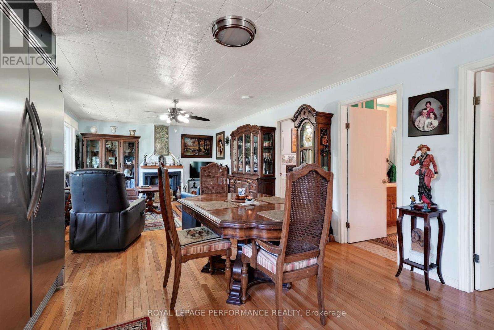 22197 PARKHILL CIRCLE - 10