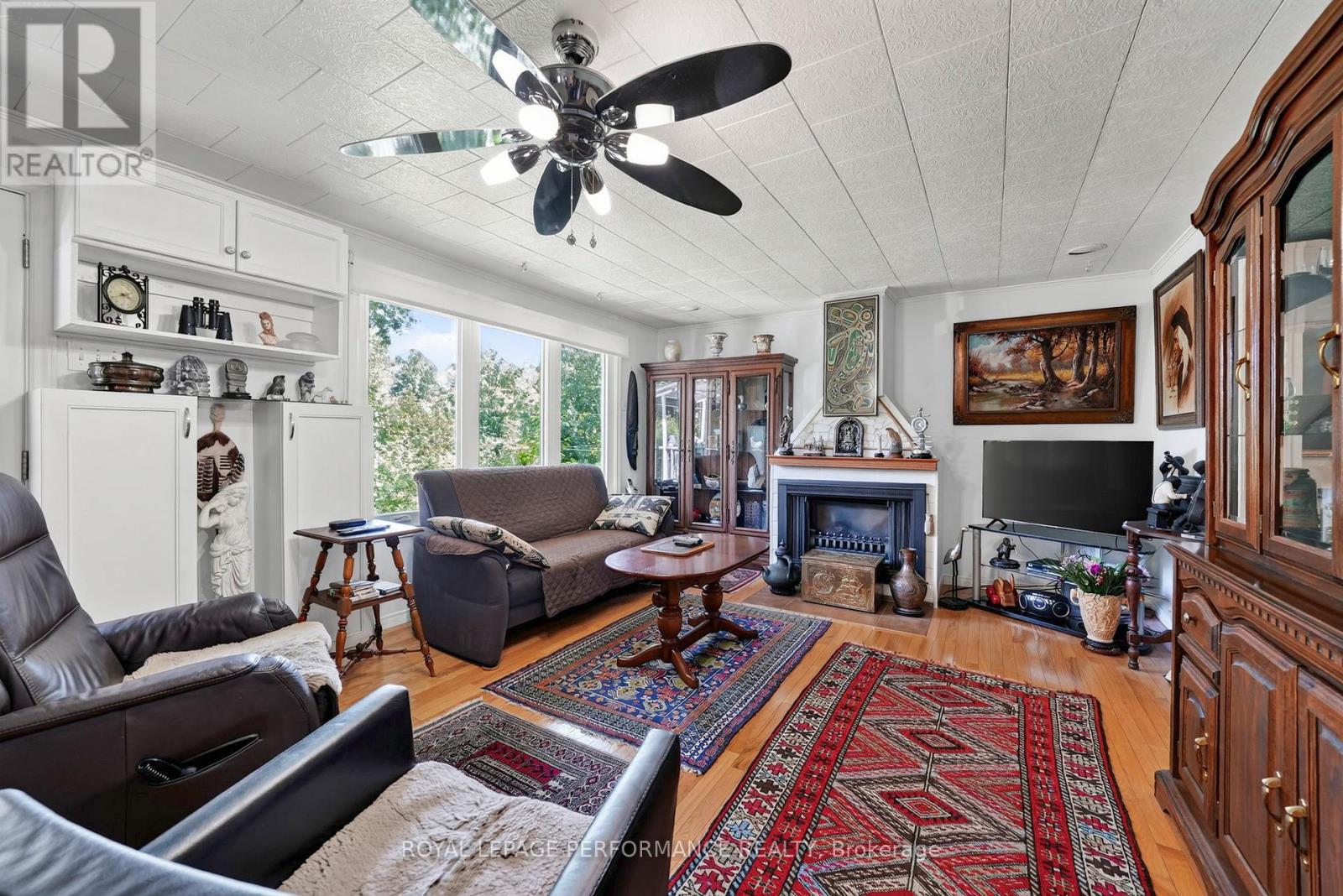 22197 PARKHILL CIRCLE - 12