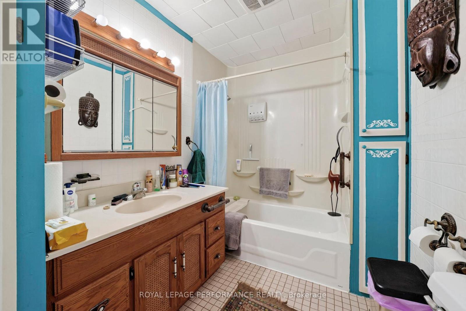 22197 PARKHILL CIRCLE - 18