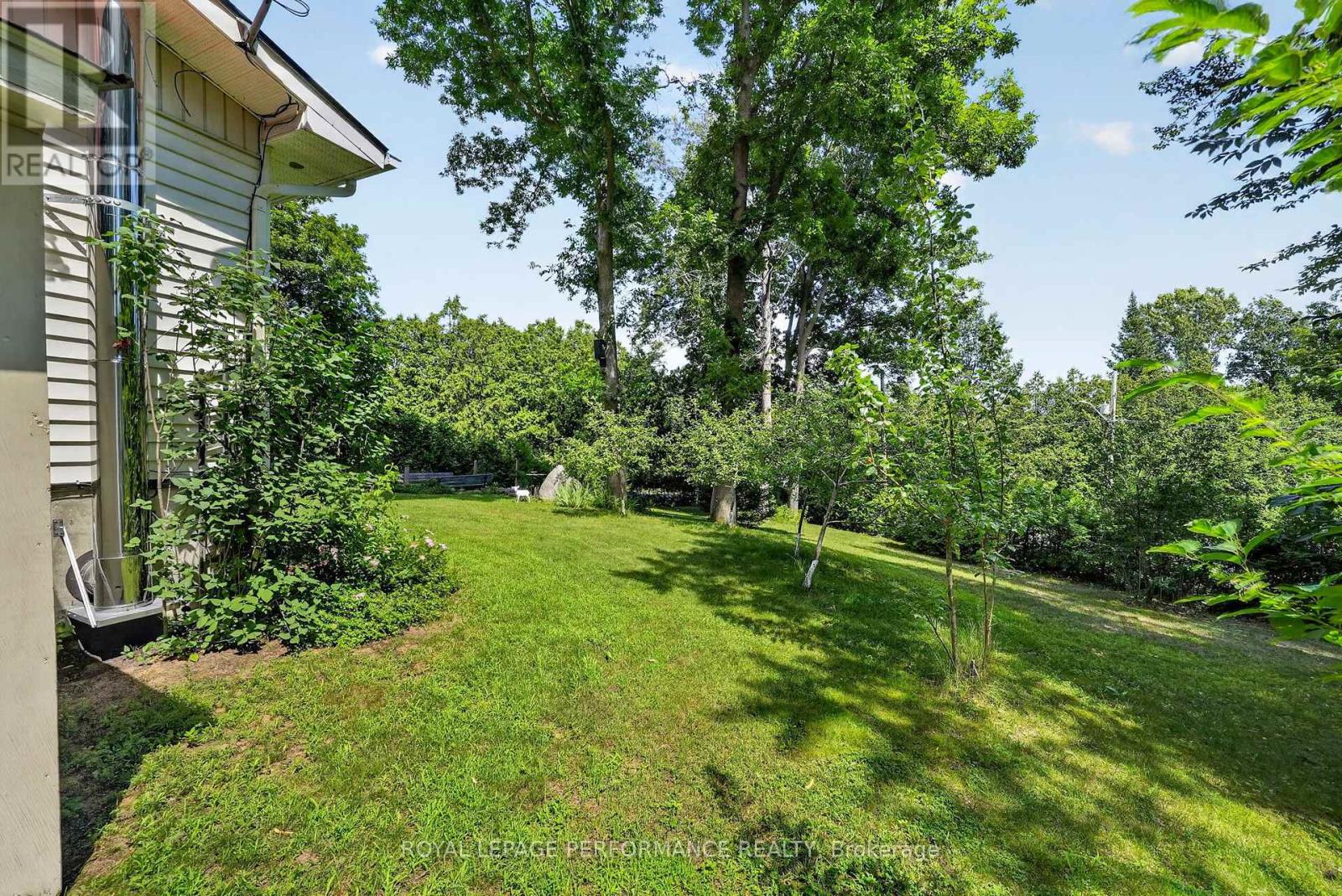22197 PARKHILL CIRCLE - 34