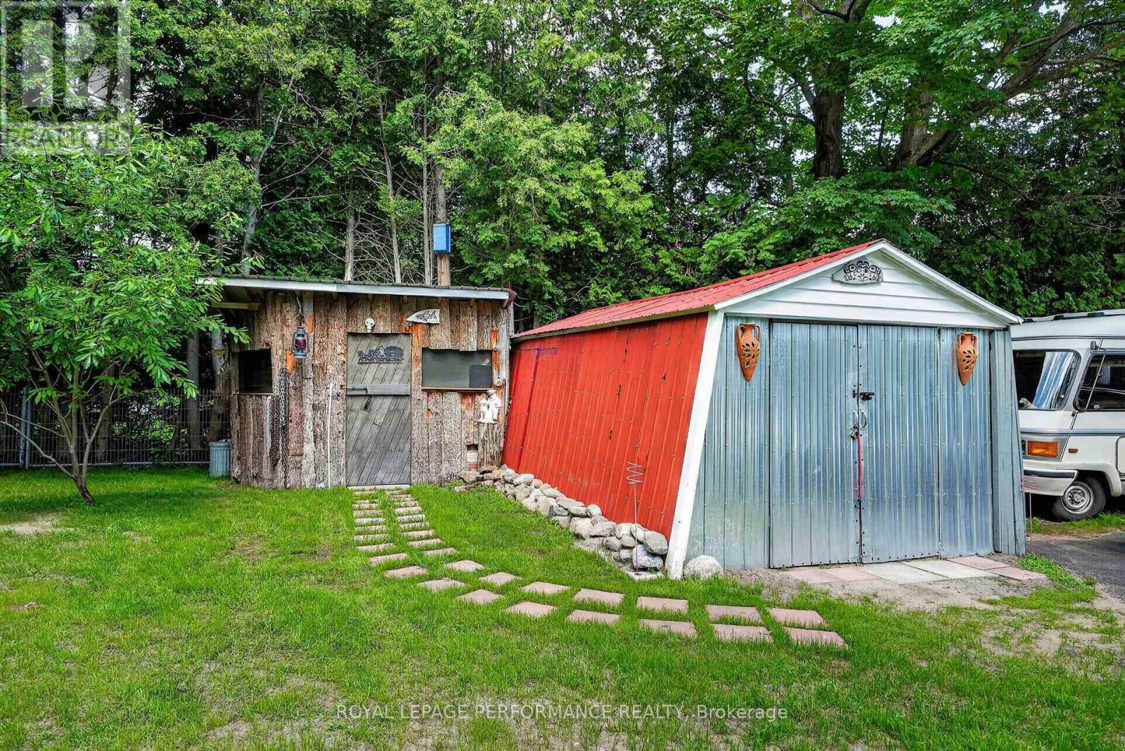 22197 PARKHILL CIRCLE - 36