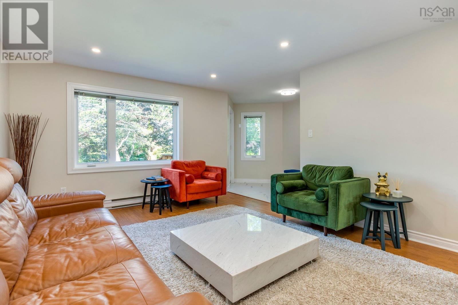 4 Turnberry Lane - 5