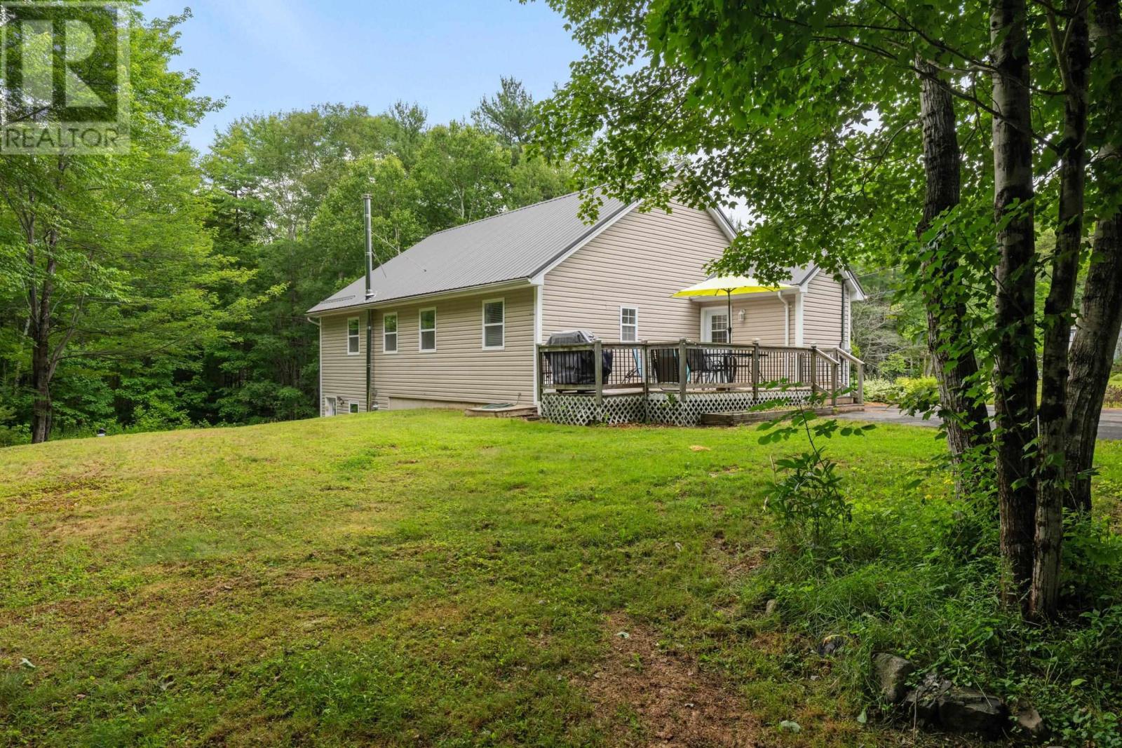 104 Bluenose Avenue - 6