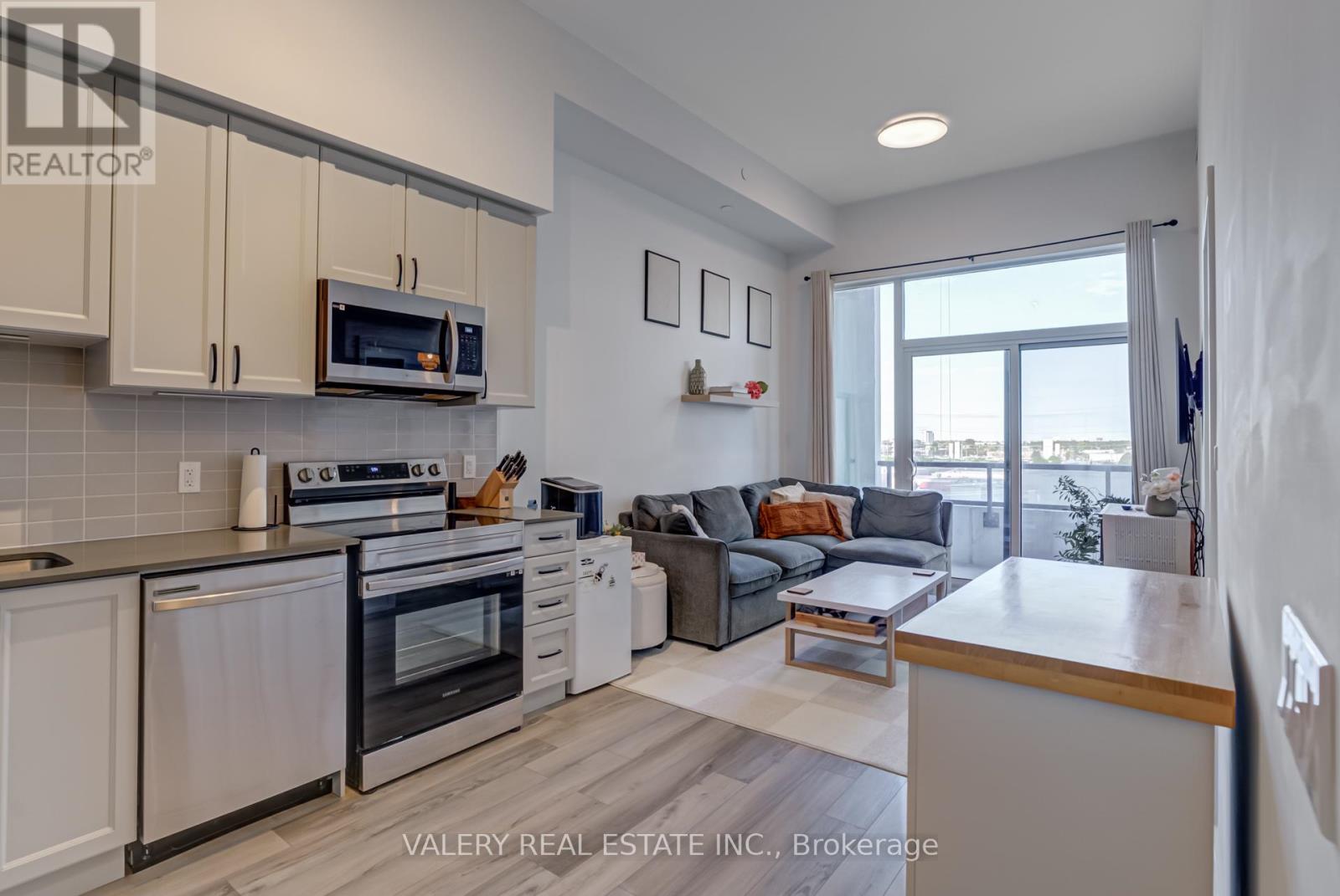 #708 1480 BAYLY STREET - 3