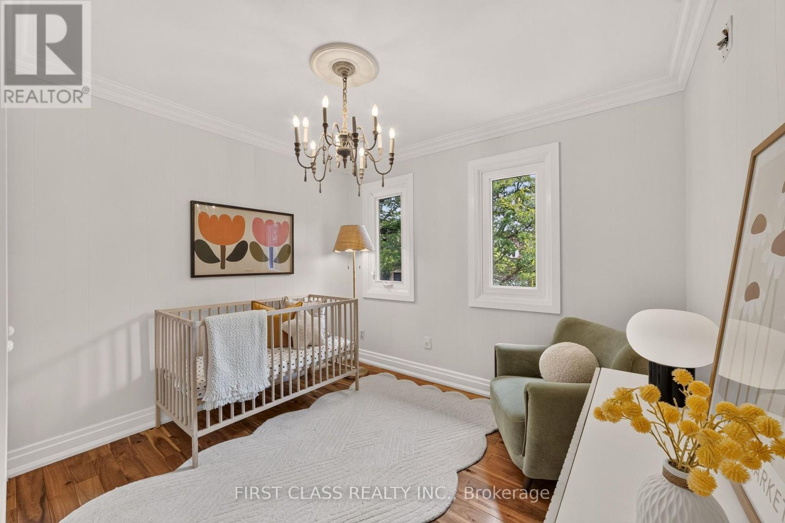 19 TOMLINSON CIRCLE - Image 31