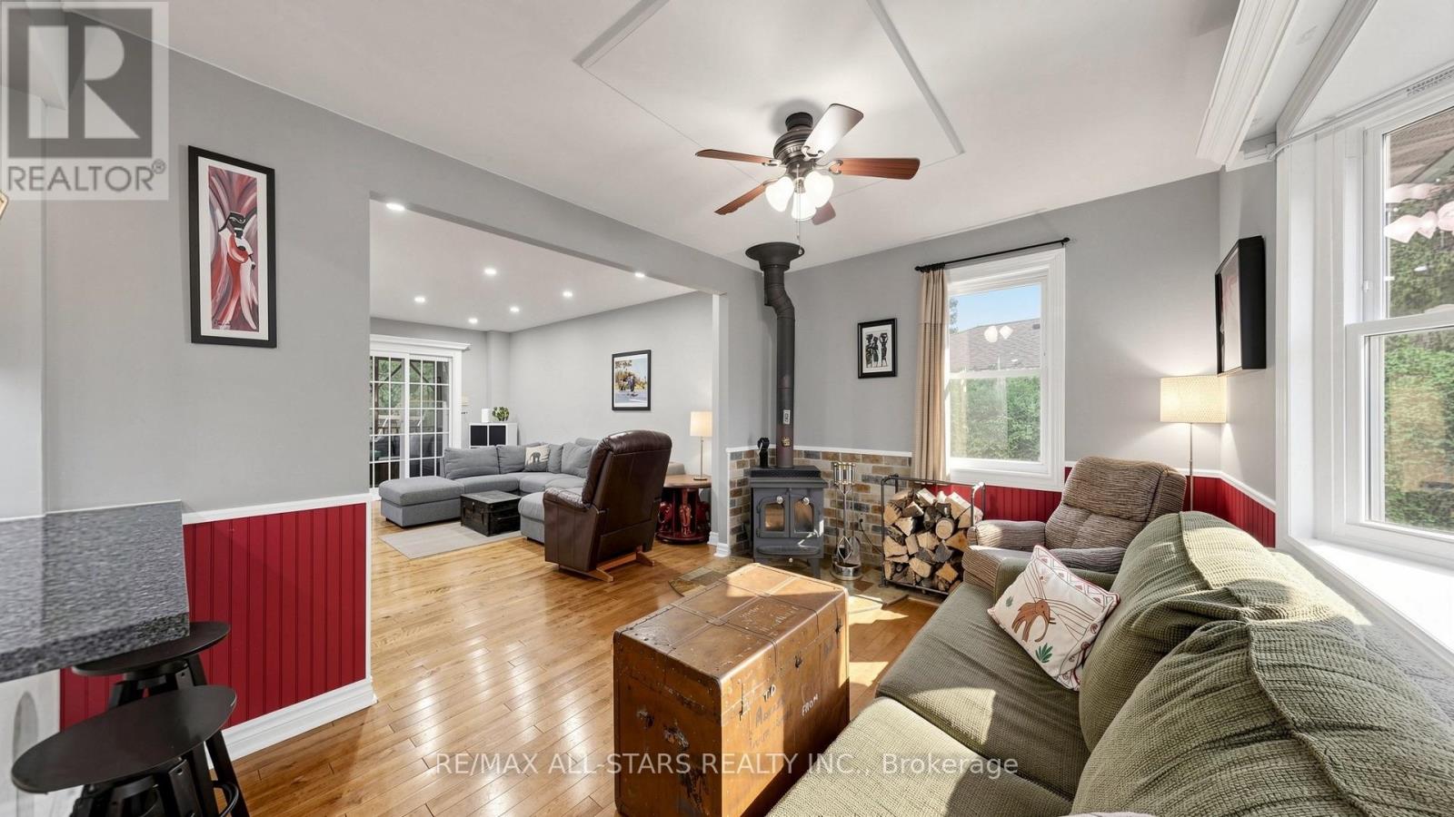 28 FLORENCE DRIVE - 13