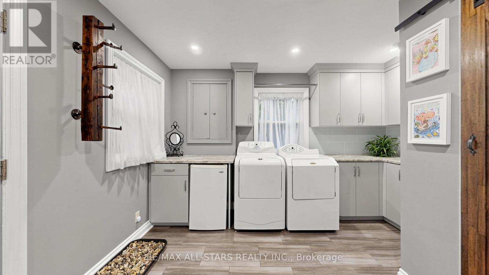 28 FLORENCE DRIVE - Image 36