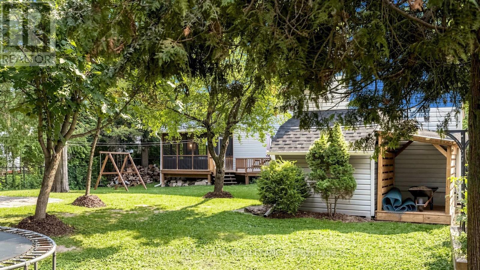 28 FLORENCE DRIVE - 45