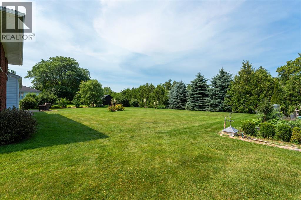 1697 THURSTON ROAD - 36