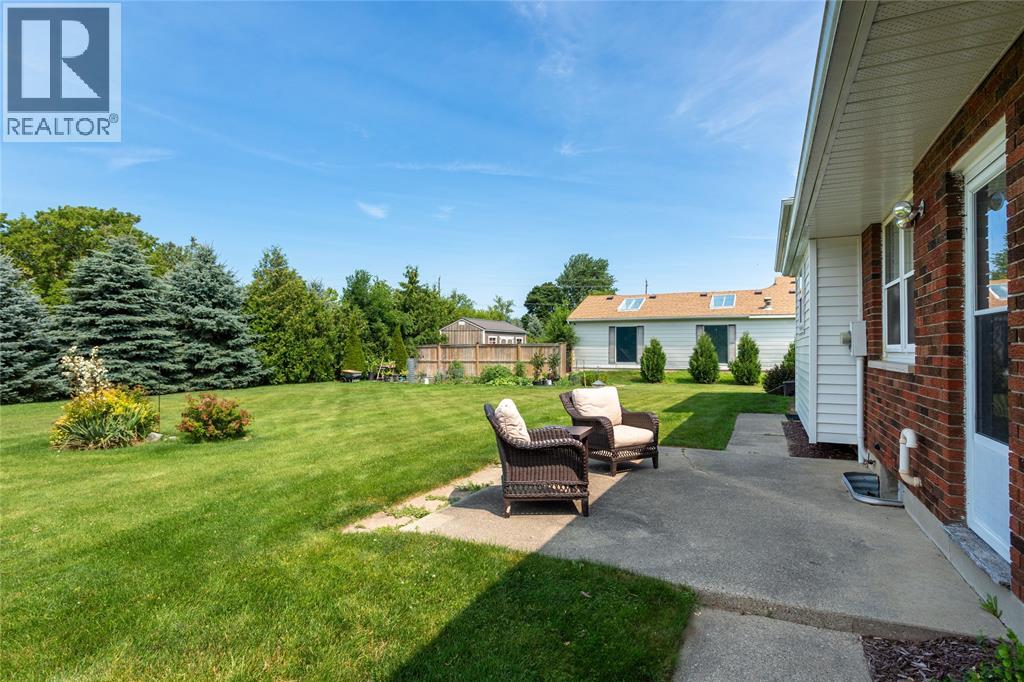 1697 THURSTON ROAD - 40