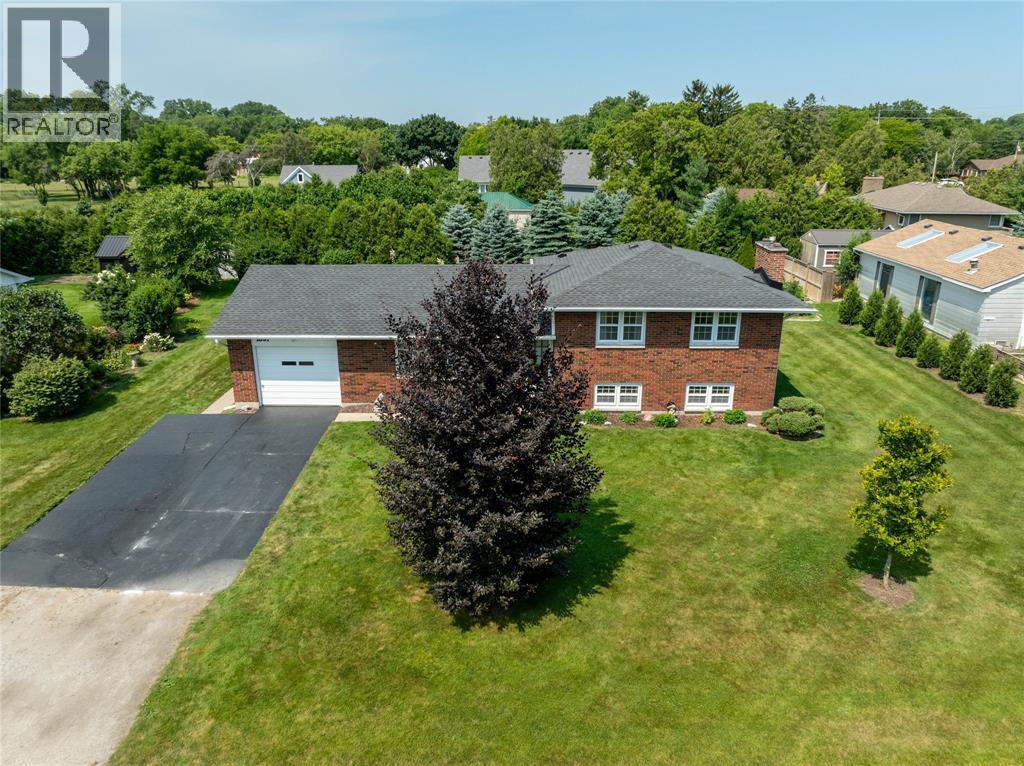 1697 THURSTON ROAD - 44