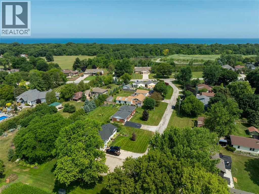 1697 THURSTON ROAD - 49
