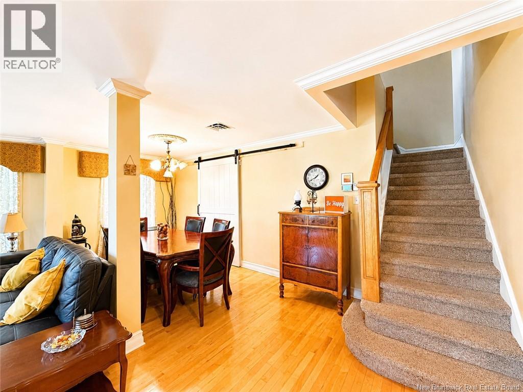102 St George - Image 23