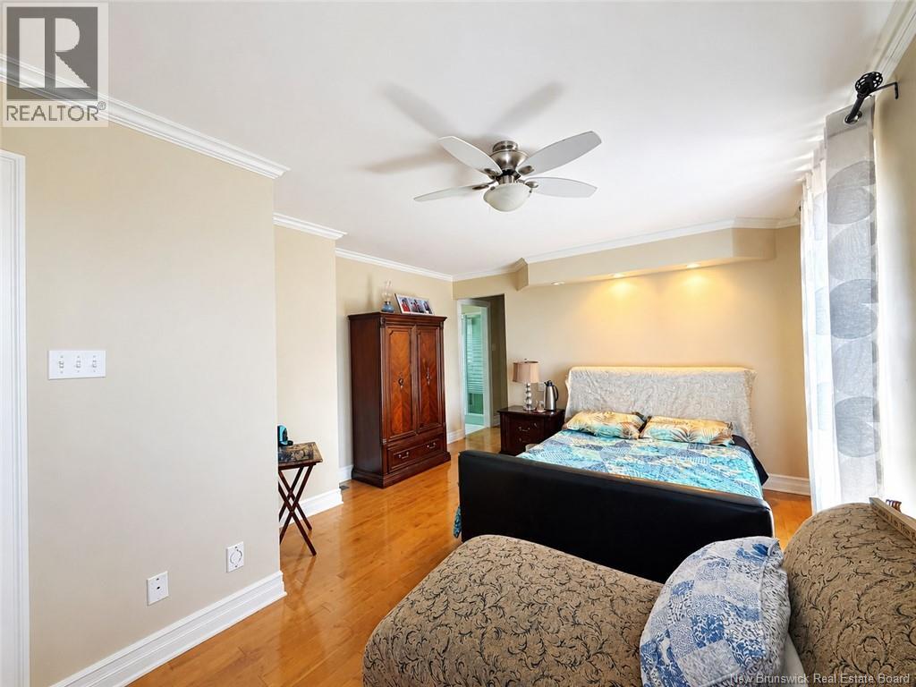 102 St George - Image 27