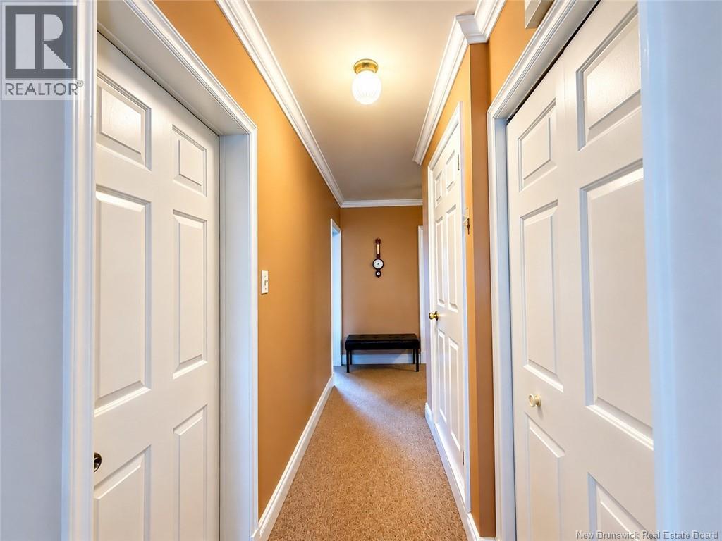 102 St George - Image 35
