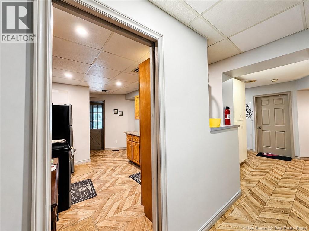 102 St George - Image 45