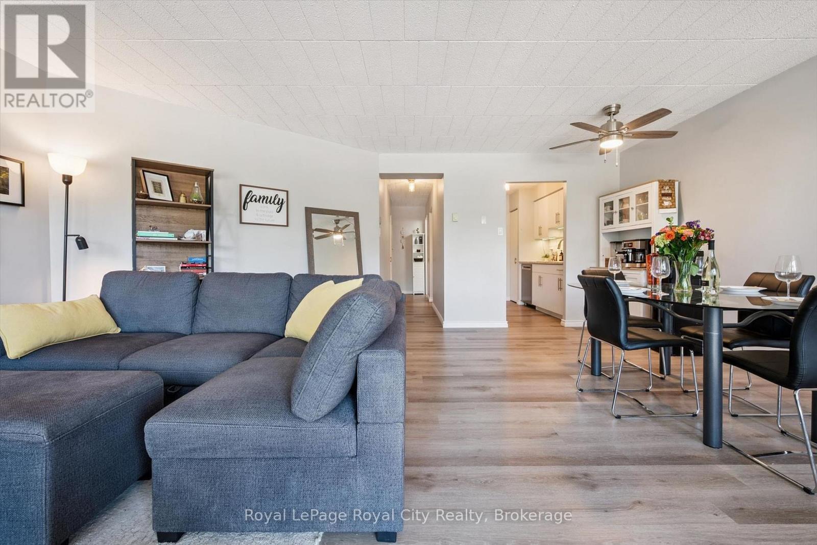 #410 105 CONROY CRESCENT - 13