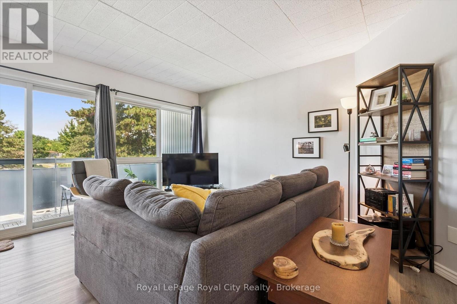 #410 105 CONROY CRESCENT - 10