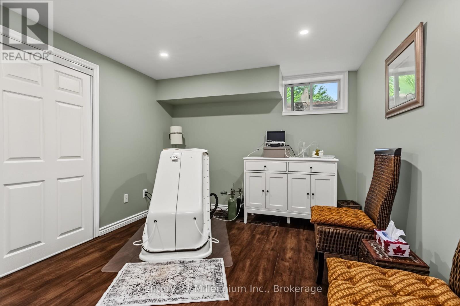 414681 BASELINE ROAD - Image 35
