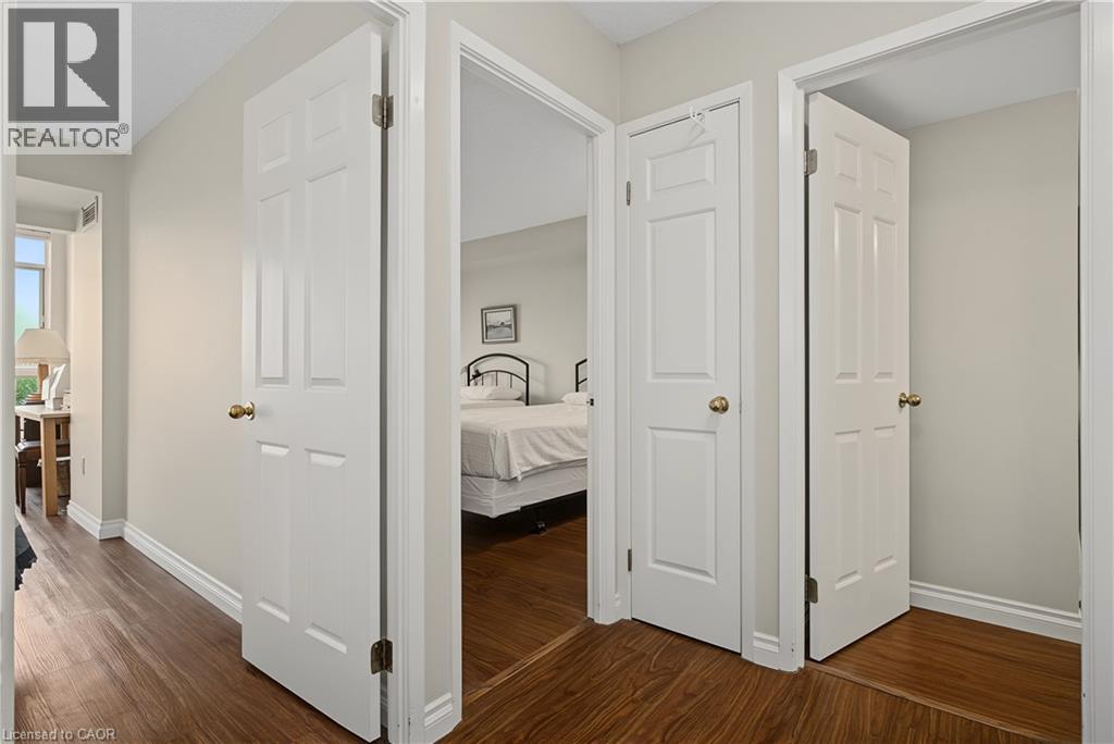 #803 1414 KING Street E - 12