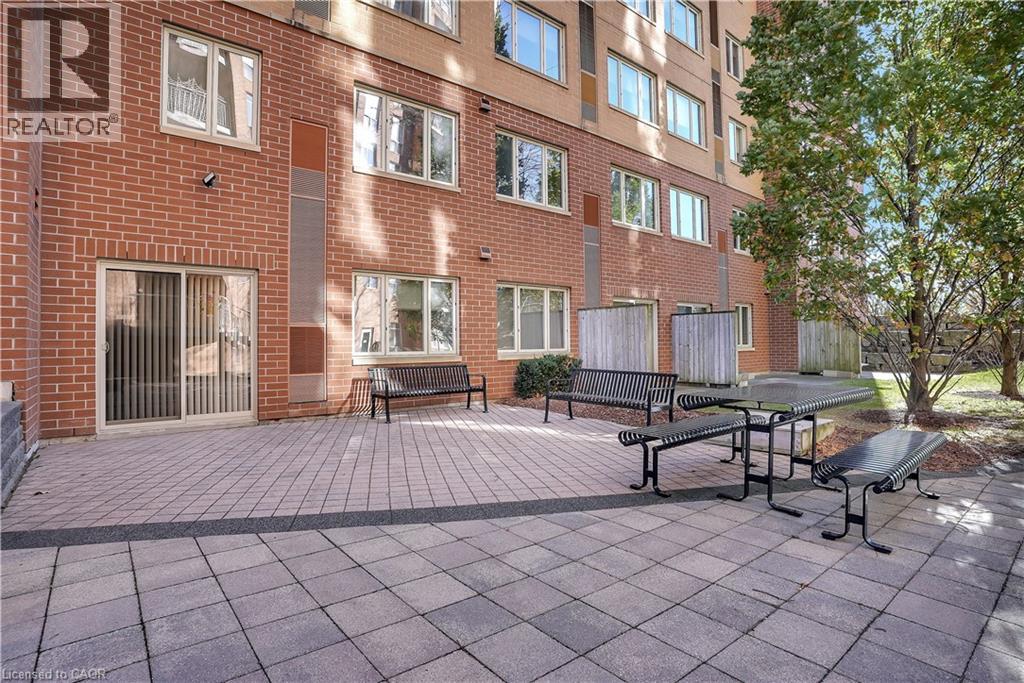#803 1414 KING Street E - 40