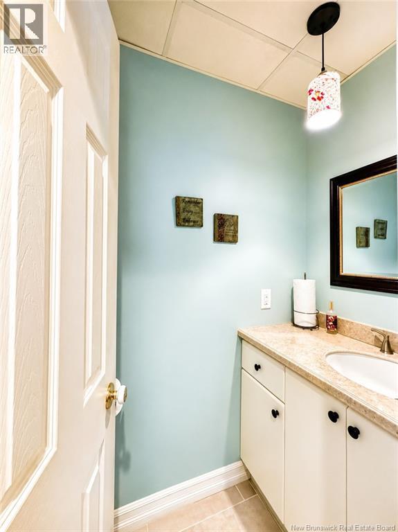 102 St. George - Image 25